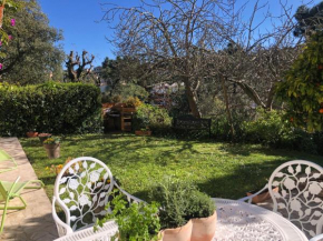 Villa appartement Plein Soleil avec piscine, Mandelieu-La-Napoule